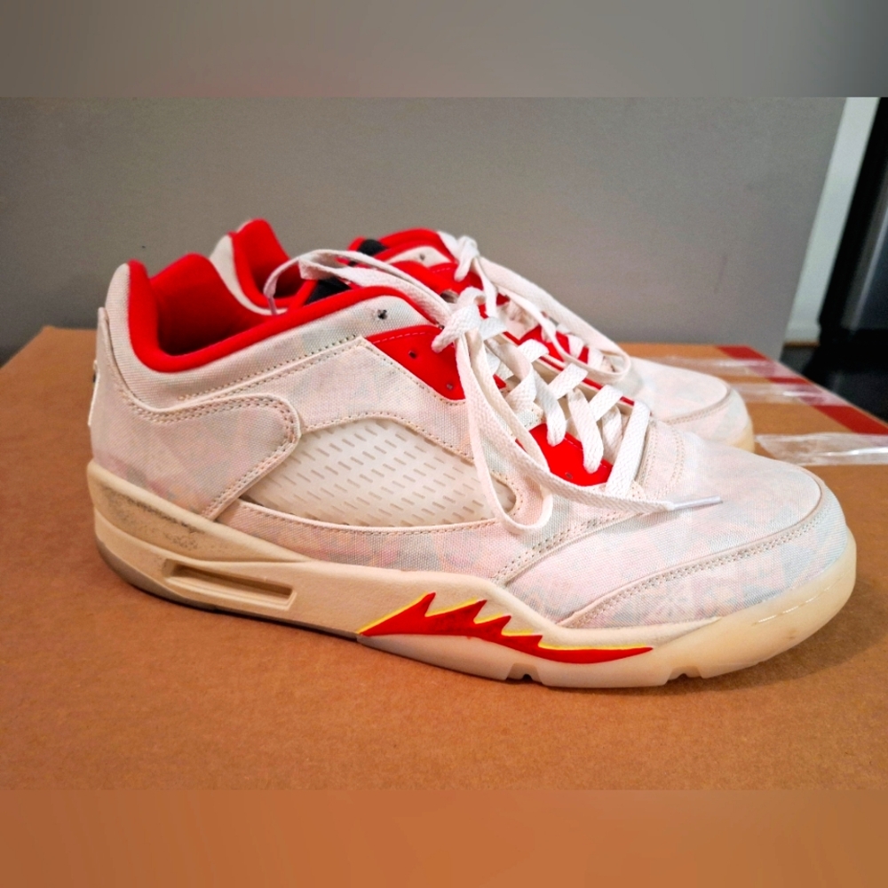 Jordan Mens Air Jordan 5 Retro Low Chinese New Year 2021 - Size 12